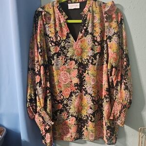 Women's Floral V-Neck Blouse - Black and Pink
